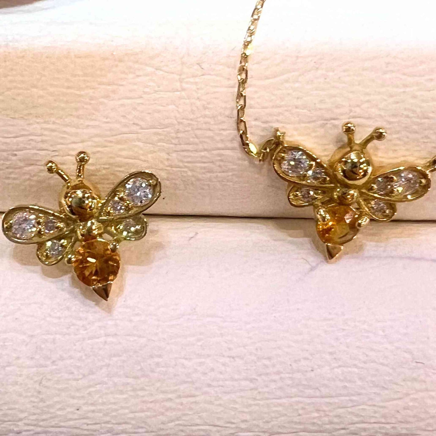 Lumière Bee Earrings ルミエール・ビー ピアス