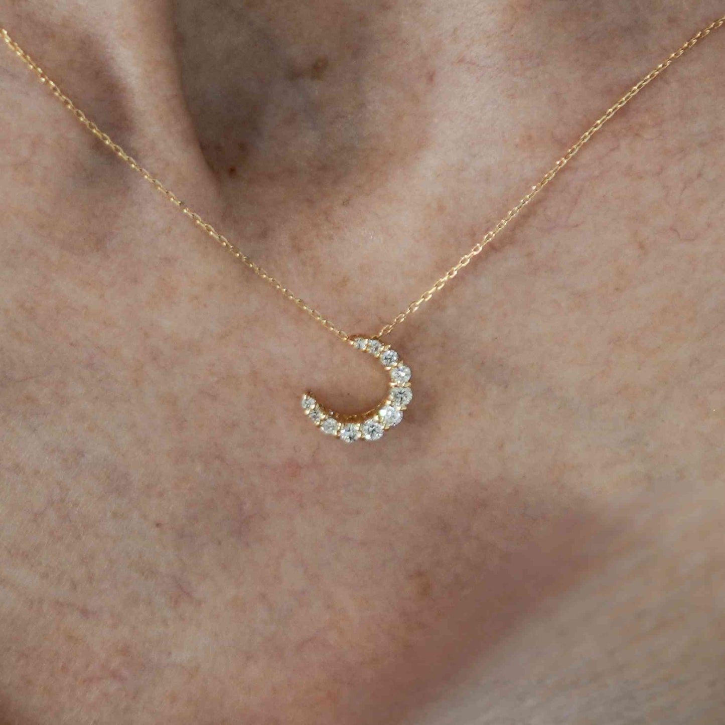Lunar Shine ルナー・シャイン